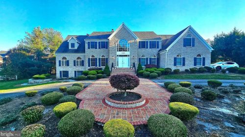 17815 Fraley Farm Rd, Rockville MD 20855-1664 exterior