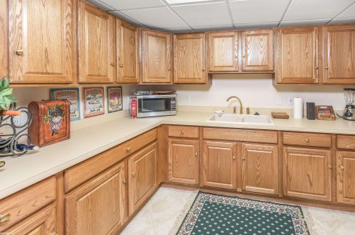 33654 Lotties Dr, New Baltimore MI 48047-2378 exterior