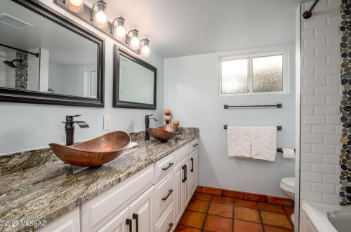 6101 Camino De Santa Valera, Tucson AZ  85718-3722 exterior