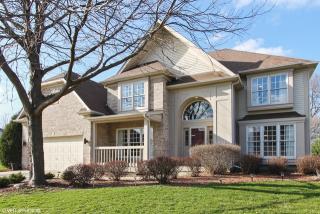 2410 Adamsway Dr, Aurora IL  60502-9076 exterior