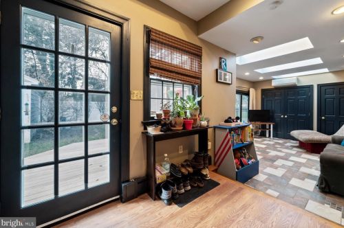 17 Morningside Dr, Trenton NJ 08618-4914 exterior