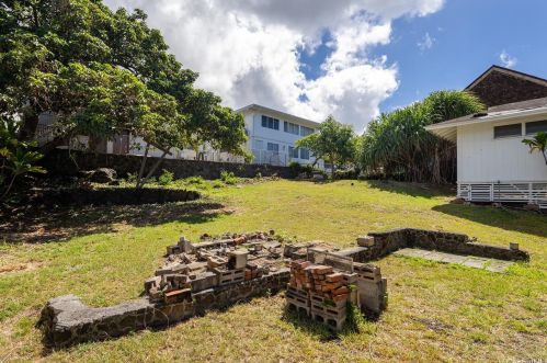 426 Judd St, Honolulu HI 96817-1753 exterior