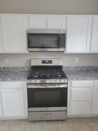 1013 Willow Crst Lndg, Austell GA 30168-5737 exterior