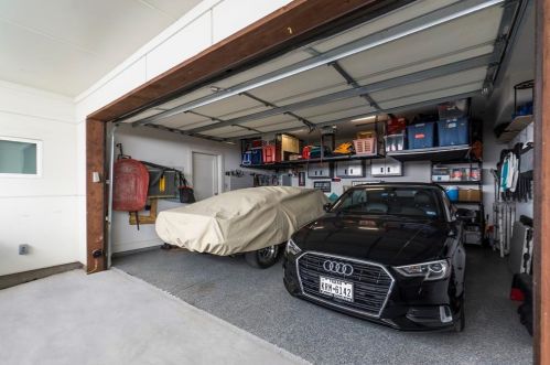 5705 Bryan Pkwy, Dallas TX  75206-8109 exterior