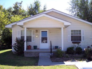 311 5th St, Ada, OK 74820-3417