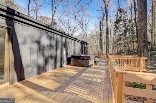 1210 Beechwood Ave, Atlanta GA 30327-0042 exterior