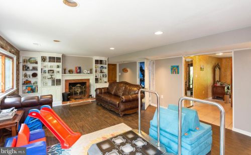 94 Eldrid Dr, Silver Spring MD 20904-2910 exterior