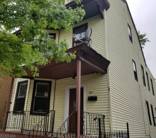 137 9th St, Newark NJ  07107-1743 exterior