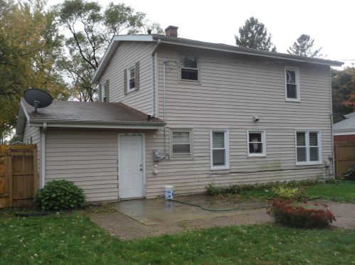 2205 Capri Ave, Joliet, IL 60436-1113