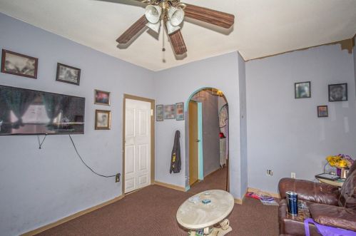 22 Loring St, Springfield MA 01105-2433 exterior