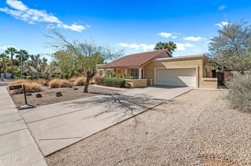 15834 47th St, Phoenix AZ  85032-4227 exterior