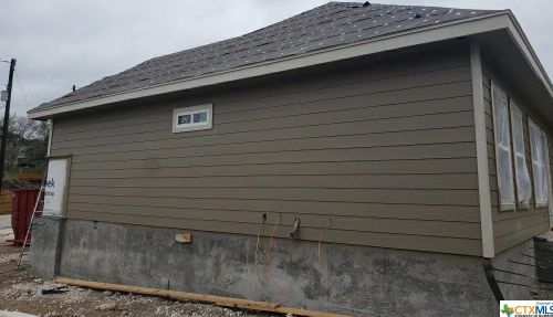 665 Freemont, Spring Branch, TX 78070-3701