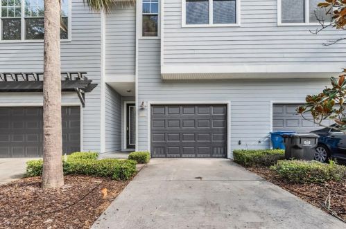 8321 King Blossom Ct, Tampa FL  33615-3244 exterior