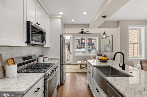 1807 Bay St, Washington DC  20003-2510 exterior