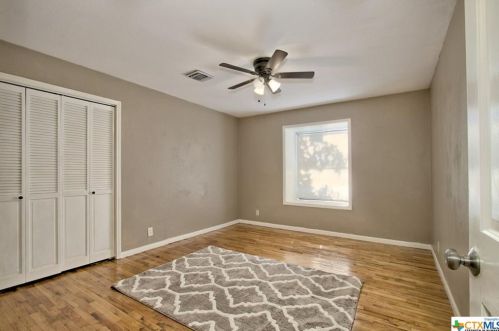 4959 Beck Rd, San Antonio TX 78263-2301 exterior