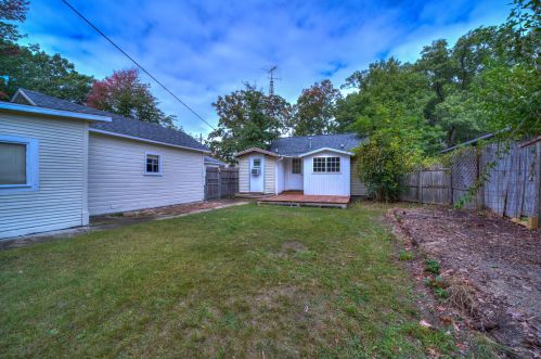 2509 Cutler Ave, Meskegon MI 49441-1275 exterior