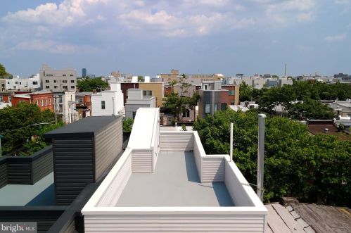 1259 29 St, Philadelphia PA 19132-3027 exterior