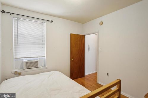 317 16 St, Philadelphia PA 19132-4418 exterior