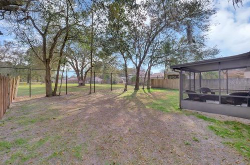 3616 Falling Leaf Ln, Orlando FL 32810-2268 exterior