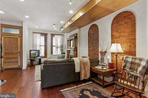 1116 Monroe St, Washington DC  20010-2014 exterior