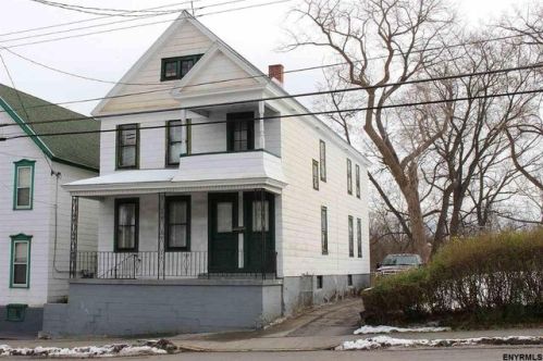 1532 Broadway, Schenectady NY  12306-3907 exterior