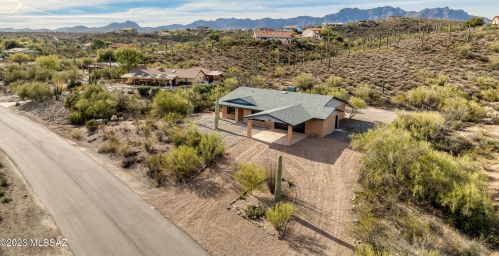 4331 Paseo Del Barranco, Tucson AZ  85745-9545 exterior