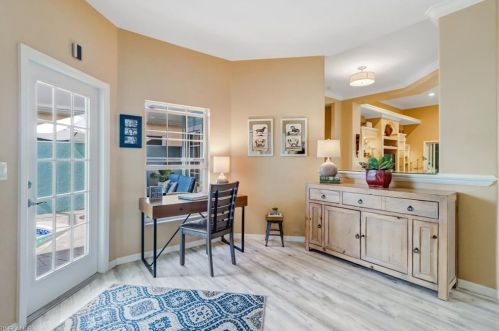 267 Glen Eagle Cir, Naples FL 34104-5715 exterior