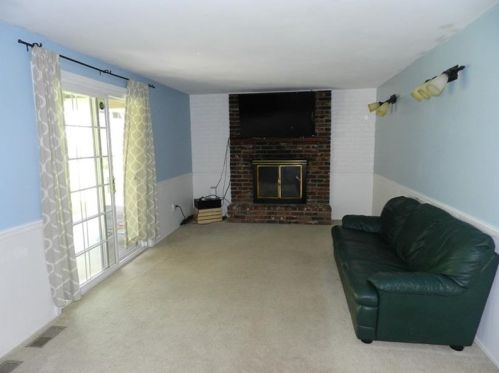 1385 Old Mdw Rd, Pittsburgh PA 15241-3451 exterior