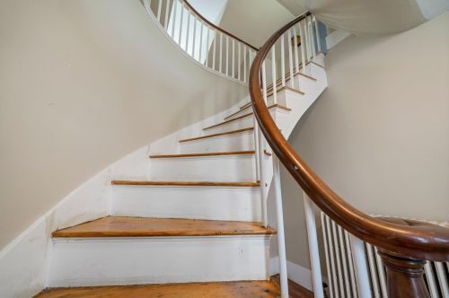 33 Washington St, Concord NH  03301-4341 exterior