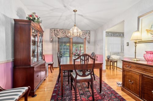 681 Carnival Dr, Pittsburgh PA 15239-2628 exterior