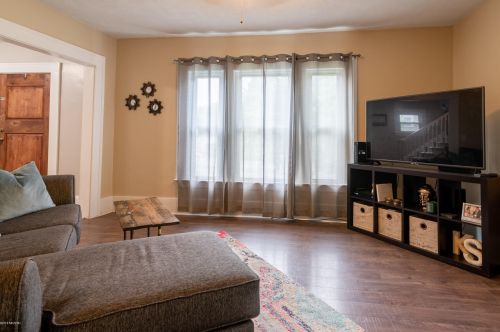 461 Park St, Grand Rapids MI 49525-2581 exterior