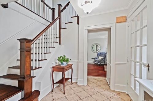 35 Wilson Ave, Valhalla, NY 10595-2030