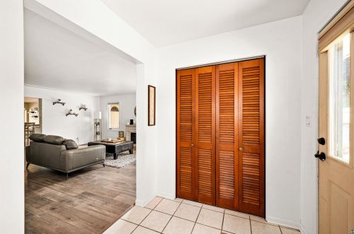 4830 Wyoming St, Duluth MN 55804-1242 exterior