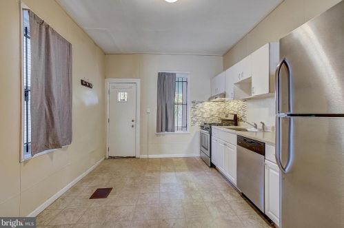 1438 21st St, Philadelphia PA  19146-4510 exterior