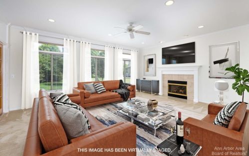 301 Fairways Ln, Lyndon Twp MI 48118-2130 exterior