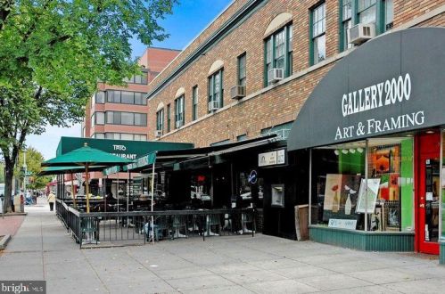 1514 17th St, Washington DC  20036-6227 exterior