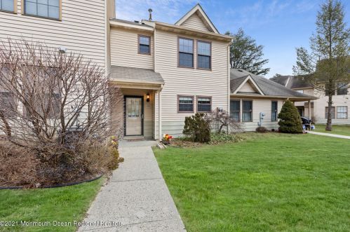 606 Bluebell Dr, Jackson Twp, NJ 08527-4109