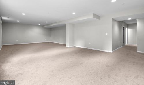 13221 Moonlight Trail Ct, Silver Spring MD 20906-6703 exterior