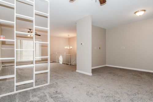 2703 Fairway Dr, Joliet IL 60435-5223 exterior