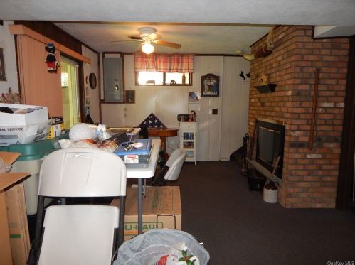 25 Meyer Rd, Middletown NY 10940-7452 exterior