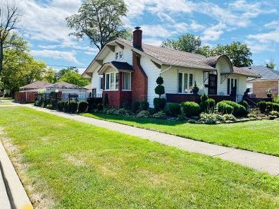 2501 12 Ave, Broadview IL 60153-1405 exterior