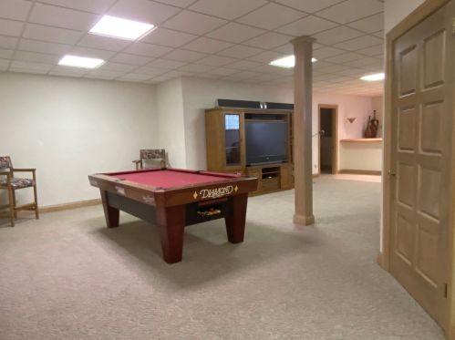 1362 Prestwick Ln, Itasca IL 60143-1975 exterior