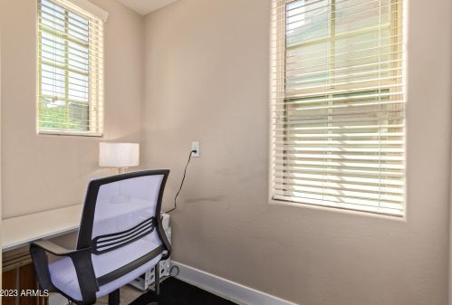 2020 77th Ln, Phoenix AZ  85035-5122 exterior