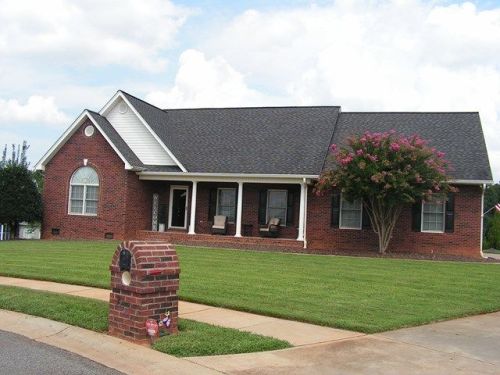 2610 Flagstone Ct, Shelby NC  28152-8075 exterior