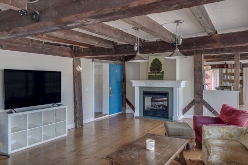 672 Washington St, Gloucester MA 01930-1335 exterior