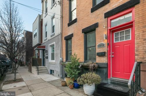 1223 Ellsworth St, Philadelphia PA 19146-2812 exterior