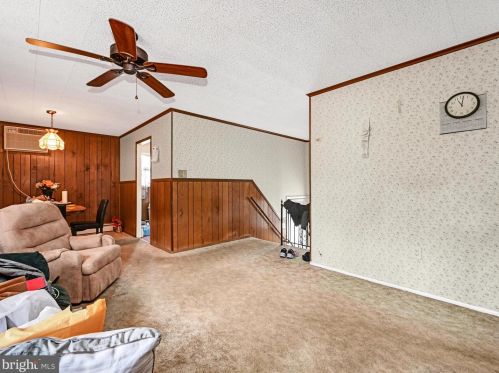 127 Forest Rd, Primrose PA  17901-4011 exterior