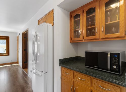 6719 Byron St, Chicago IL 60641-2605 exterior