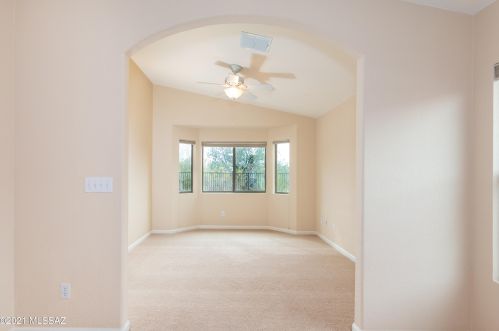 9558 Marsh Wren Pl, Tucson AZ 85742-8455 exterior