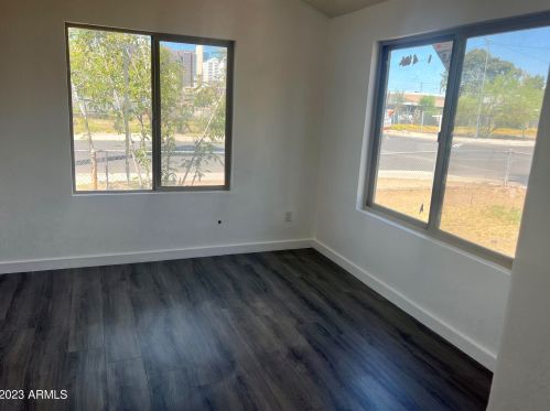 902 2nd Ave, Phoenix AZ  85003-2512 exterior